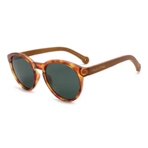 Costa" Gentle Tortoise Sunglasses feature tortoiseshell brown frames, dark green lenses, and slightly curved arms for comfort. The word PARAFINA is printed in white on the left arm. Gate21.ee