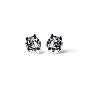 Mustvalged Tiigrid Kõrvarõngad are small stud earrings shaped like tiger heads in black and white, reflecting Estonian design—a bold accessory ideal for any concept shop. Shown on a plain white background. Gate21.ee