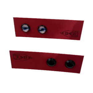 Two pairs of GLITTER k&otilde;rvar&otilde;ngad -K&Otilde;IK stud earrings are displayed on red rectangular cards with a minimalist building sketch. The top studs have a marbled design, whilst the bottom ones are solid black, reflecting Estonian style. Gate21.ee