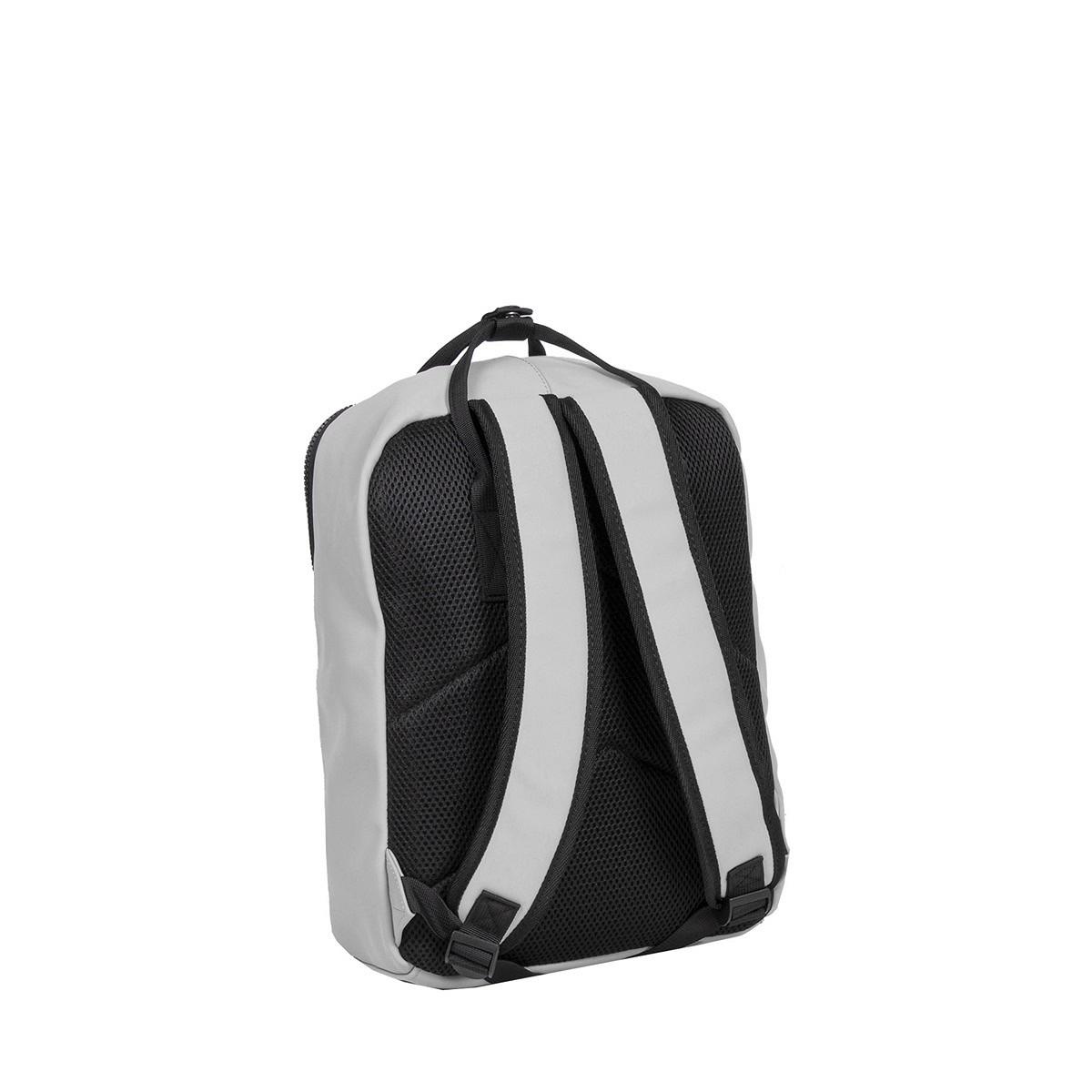 The Chicago Handle Rucksack - Grey is shown upright, highlighting its padded back panel, two adjustable shoulder straps, and a top carrying handle. Designed with a focus on Estonian style. Gate21.ee