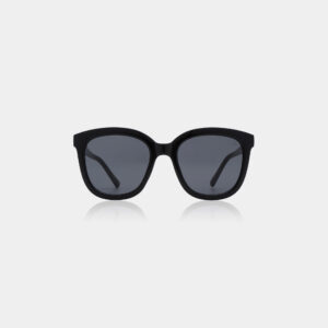The BILLY - Black sunglasses feature thick frames and dark tinted lenses, ideal for Tallinn shopping or as a stylish gift shop find, shown against a plain white background. Gate21.ee