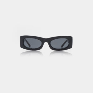 The FRIDA - Black sunglasses feature a rectangular silhouette with dark lenses, photographed on a plain white background. Centred in the image, these chic shades have partially visible temples for a modern curated style. Gate21.ee