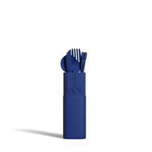 The Bini Cutlery Kit - Night features blue reusable utensils—fork, knife, spoon, and chopsticks—neatly arranged in a matching rectangular case, standing upright against a plain white background. Gate21.ee