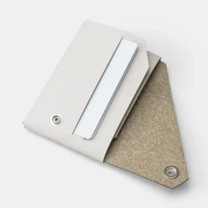 The LEMUR - White Wallet, shown open on a white background, features a minimalist design with a light-grey exterior, triangular flap, metal press-stud fastenings, and a single white card inside. Gate21.ee