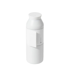 The Closca Wave – White is a smooth, matt white cylindrical bottle with a removable cup around the middle and a flat, circular lid, shown against a plain white background. Gate21.ee