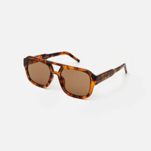 A pair of Kaya - Havana A. Kjærbede sunglasses featuring a tortoiseshell-patterned frame with a glossy finish and square brown lenses, shown on a white background. The frame has slightly angled arms. Gate21.ee