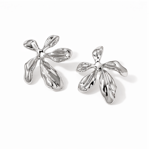 Nalani - BØLD Earrings - Silver, featuring an abstract and organic flower-inspired design with a shiny, reflective finish, displayed on a plain white background. Gate21.ee