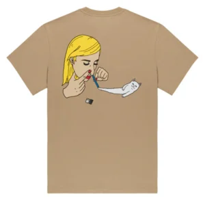 This tan Coco Nerm Tee features an illustration of a woman using a red straw to snort a relaxed white cat, which is stretched out, whilst a small black card lies below. The cat looks calm and unfazed. Gate21.ee