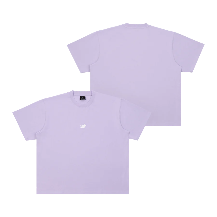 Two Moomin Heavy Ts in lavender are displayed on a white background. The front shirt features a small white graphic on the chest, whilst the back shirt is shown from behind with no visible design. Gate21.ee