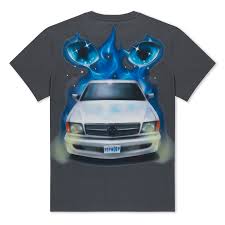 The Ride or Die Tee - Charcoal from RIPnDIP is a charcoal-coloured T-shirt featuring a white car with a LIFESTY number plate, blue flames, and shiny accents in the background. Gate21.ee