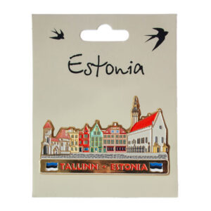 A vibrant Red House suveniirid - Magnet displays Tallinn&rsquo;s old town architecture&mdash;including the distinctive Red House&mdash;alongside two Estonian flags and the inscription &ldquo;Tallinn - Estonia&rdquo;; its backing card reads &ldquo;Estonia&rdquo; and features illustrations of two birds. Gate21.ee